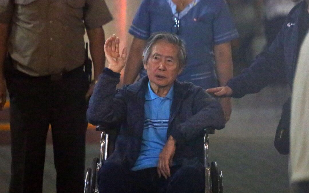 ¿Qué pasó con Alberto Fujimori? Expresidente de Perú está en cuidados intensivos tras sufrir caída