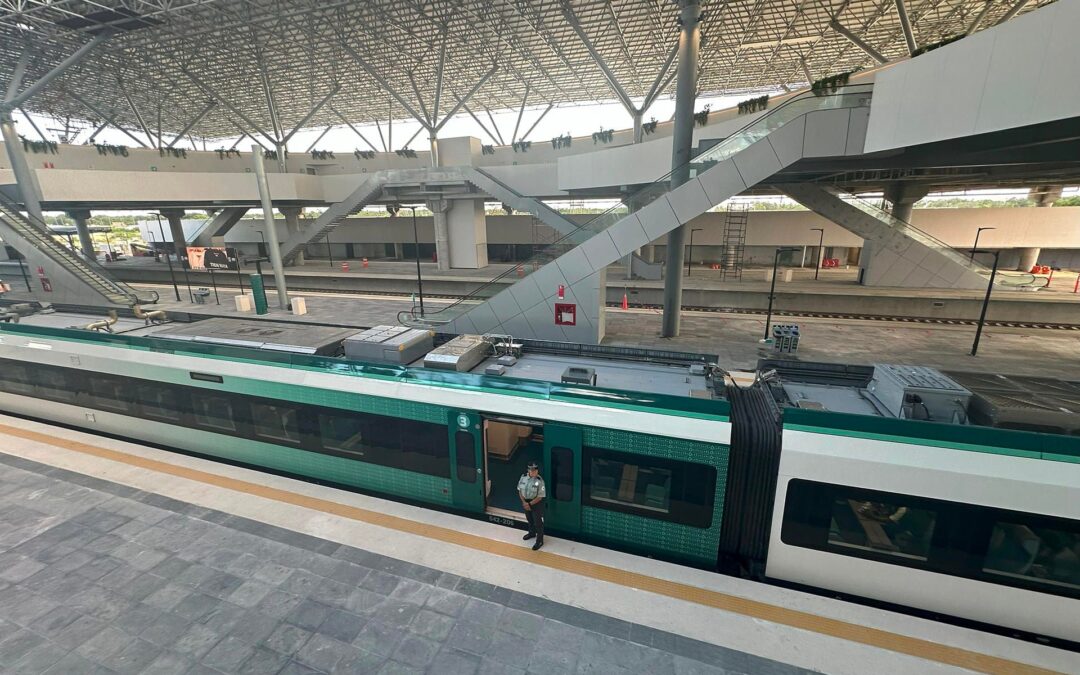 Tren Maya cumple un año: Pasajeros piden mejoras en el servicio