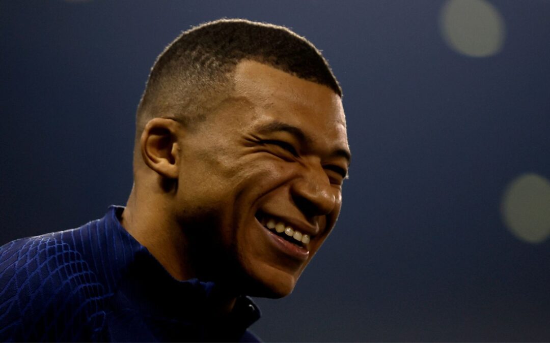 El millonario contrato de Mbappé que generó polémica previo al Mundial 2022