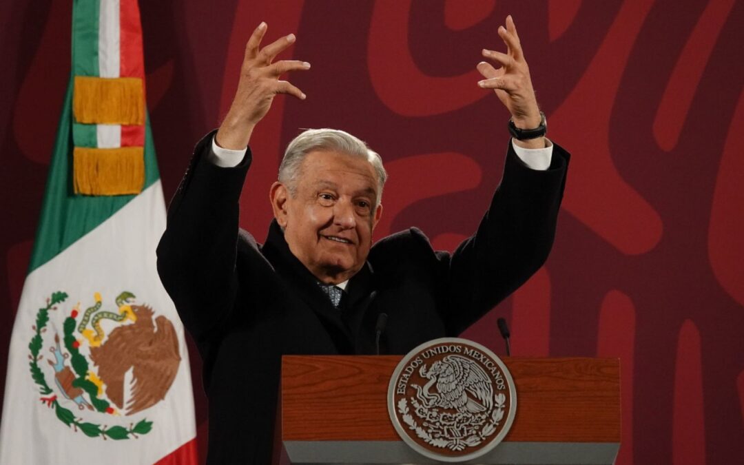 AMLO regresa a las calles: ¿Cuándo costarán los camiones para traer a los asistentes a la marcha?