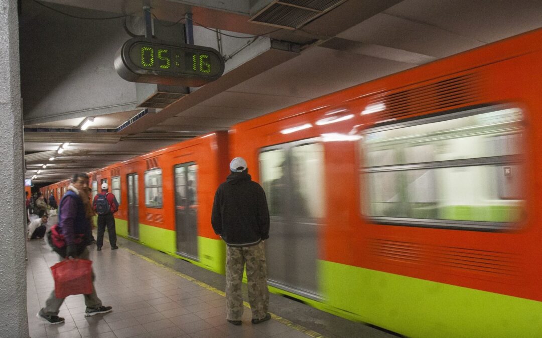 Línea B del Metro de CDMX va ‘a paso de tortuga’: ¿Por qué hay retrasos de más de 5 minutos este jueves?