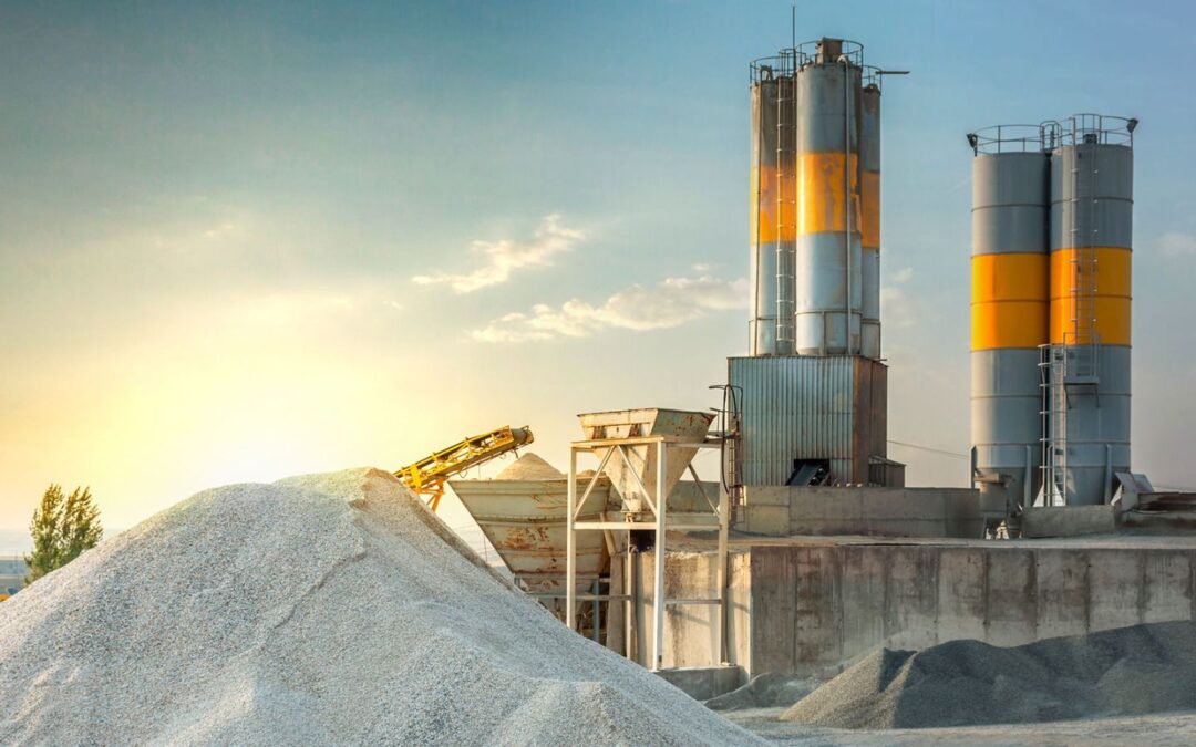 ‘Rechinando’ de limpias: Cementeras mexicanas acuerdan reducir emisiones de carbono