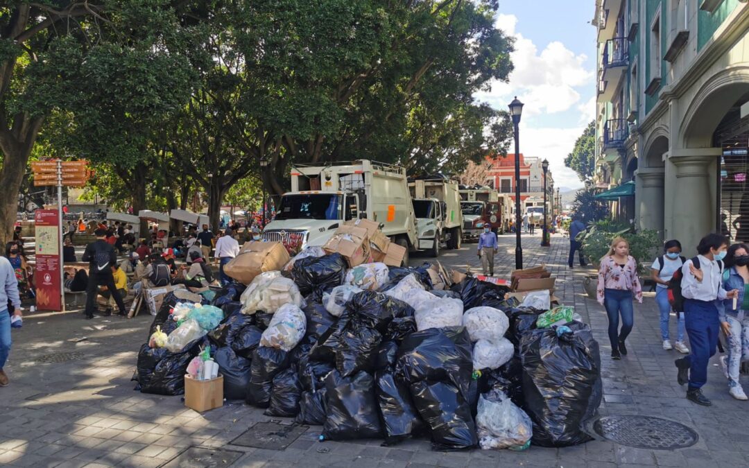 ¿Por qué Oaxaca capital se está ‘ahogando’ en basura? Esto sabemos