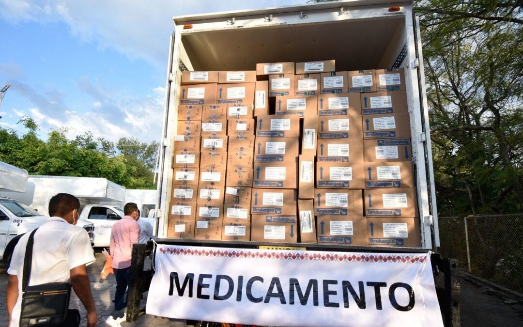 Laboratorios piden al gobierno no retrasar más el fallo para la licitación de medicamentos