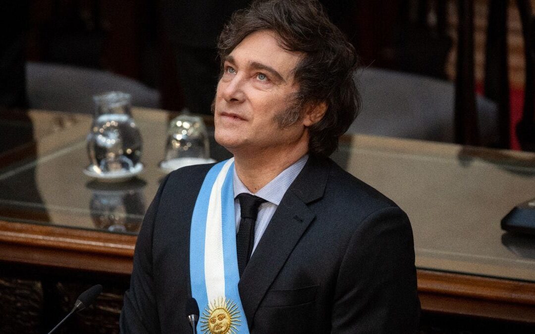 Milei comienza ‘cacería de brujas’: Despide a canciller por votar contra embargo a Cuba