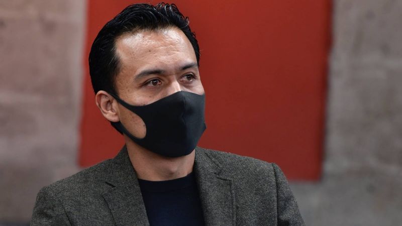 La SEP sólo alcanzó a rediseñar dos de 16 libros de texto para el próximo ciclo escolar